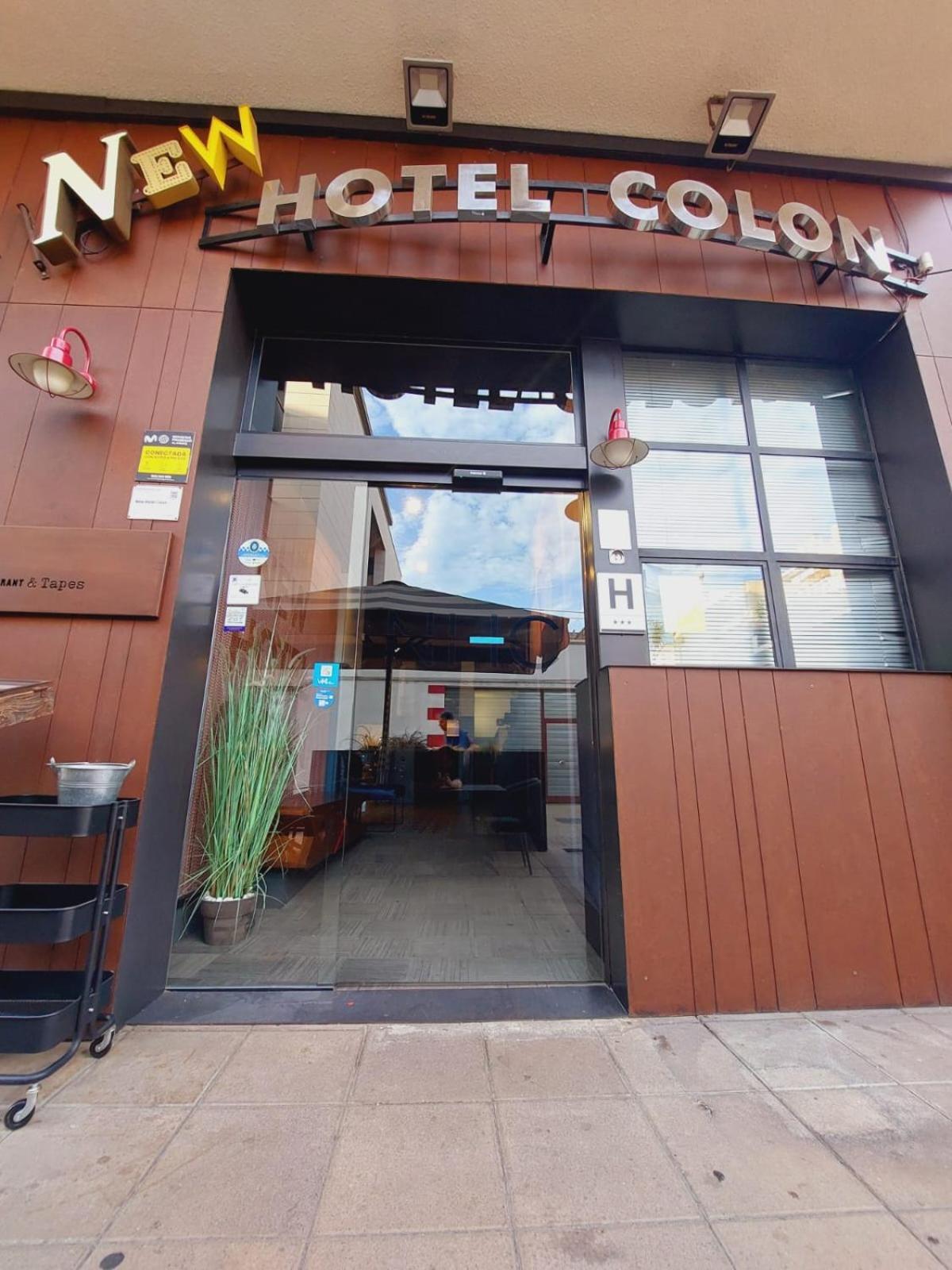 New Hotel Colon Mataro Ngoại thất bức ảnh